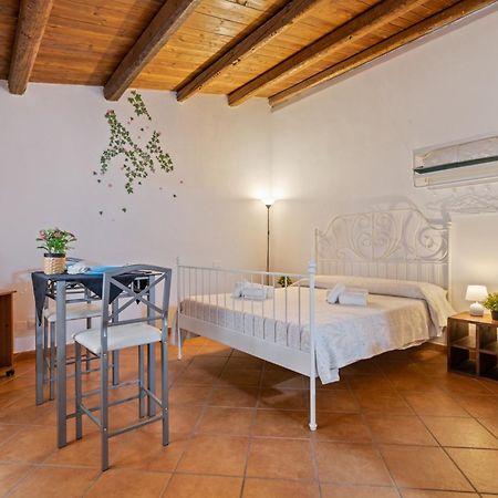Politeama'S Corner- Affitti Brevi Italia Apartment Palermo Luaran gambar